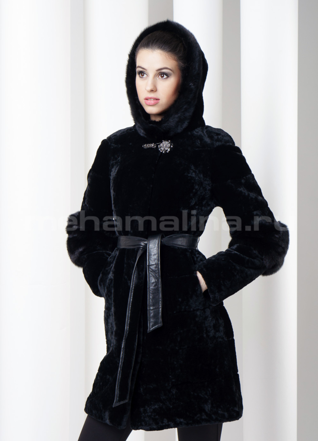 фото Шуба астраган с капюшоном модель № S-121