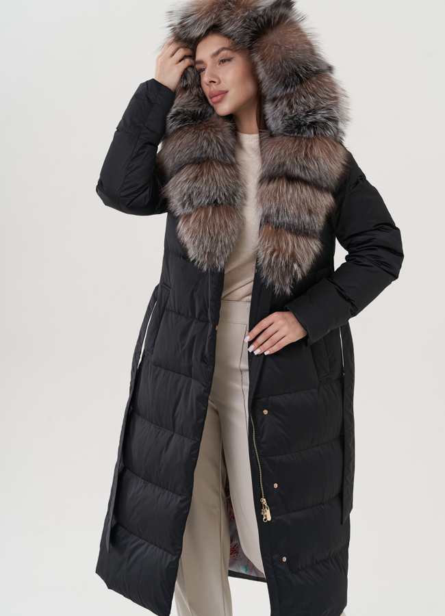 Женский пуховик с капюшоном  модель № 22083 универмаг малина