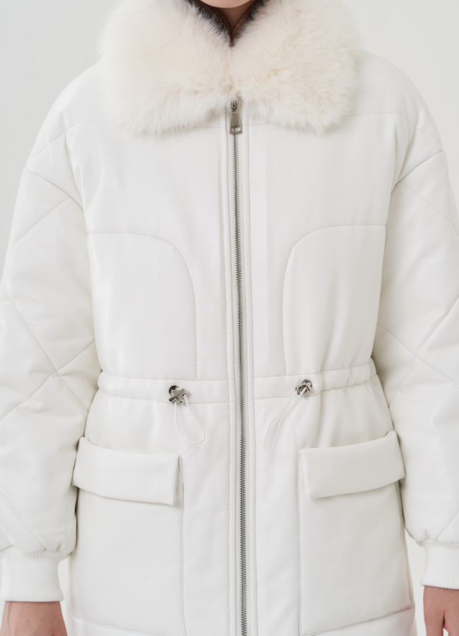 Куртка утепленная из эко кожи с отделкой из меха песца модель № 25497 универмаг малина