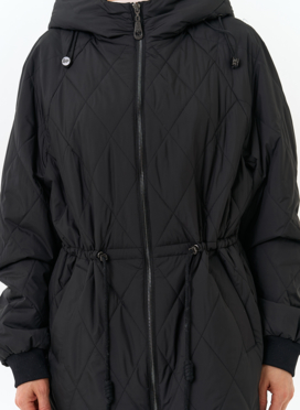 Женская куртка с капюшоном