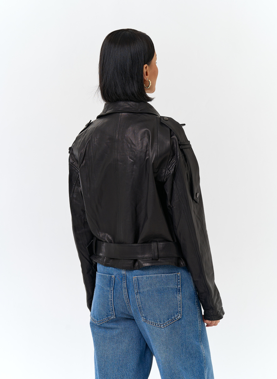 Женская куртка косуха из натуральной кожи