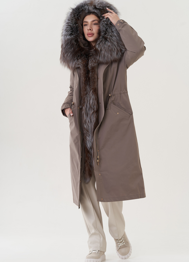 Женская парка с меховой отделкой  модель № 25782 в рассрочку