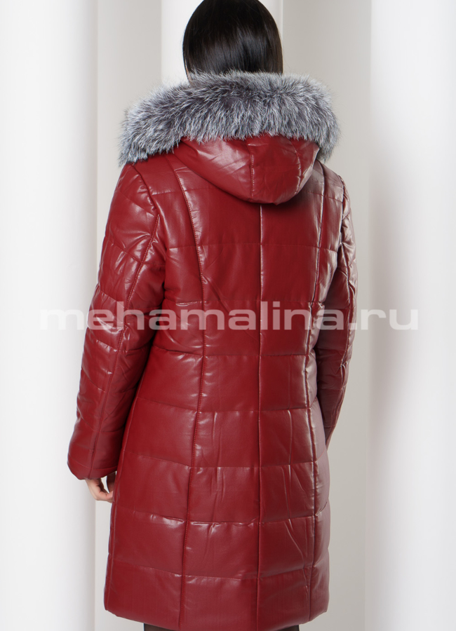 Пуховик с капюшоном в красном цвете из эко кожи модель № 8171 в рассрочку