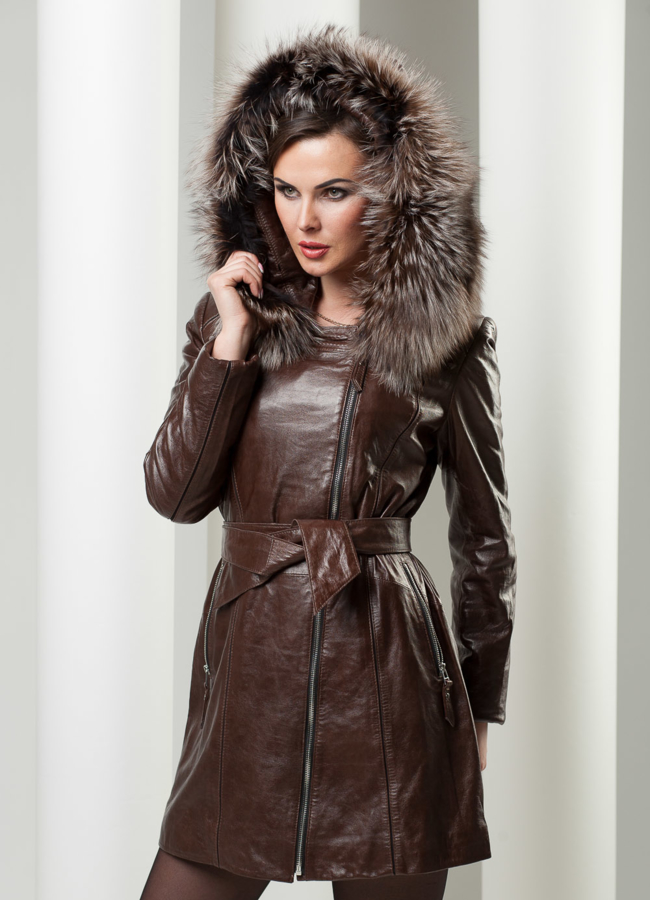 фото Кожаный плащ на молнии модель № K-161