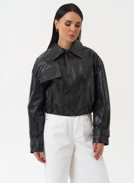 Куртка бомбер из эко кожи черного цвета