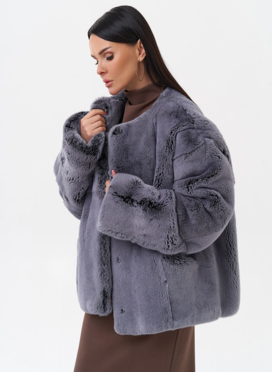 Короткая шуба из меха кролика Короткая шуба из меха кролика