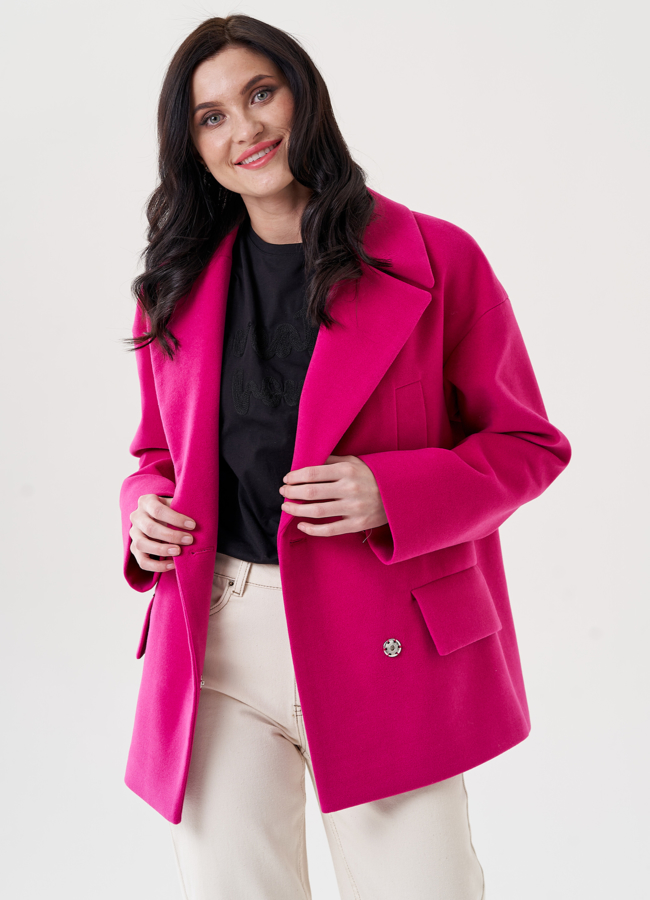 Укороченное женское пальто с английским воротником  модель № 24411 в кредит