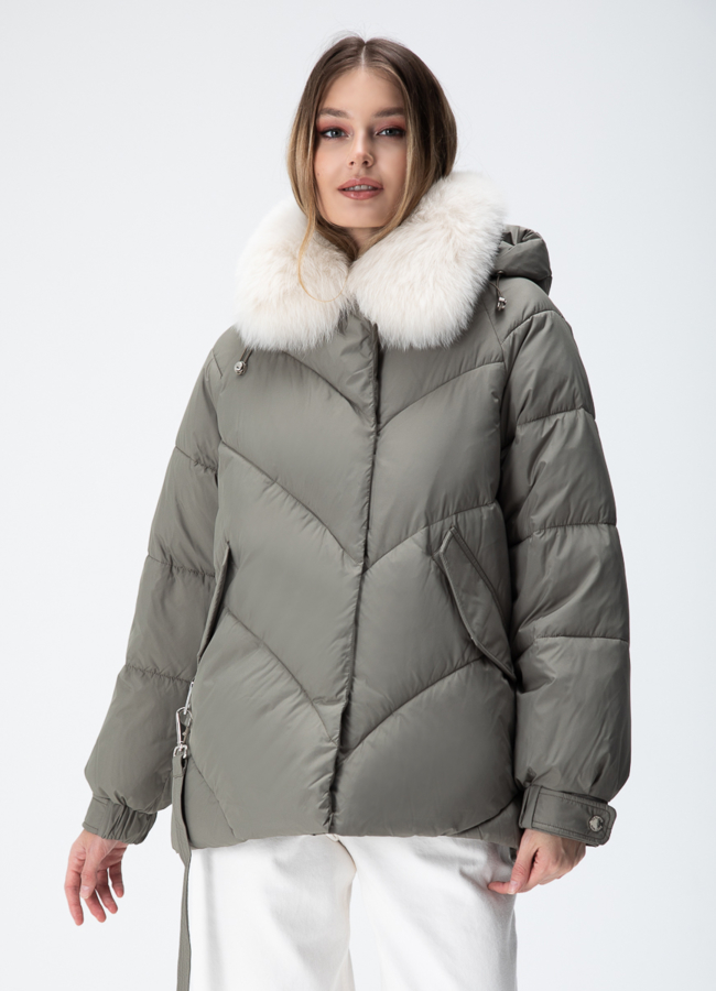 Женский пуховик с капюшоном модель № 28387 меха малина