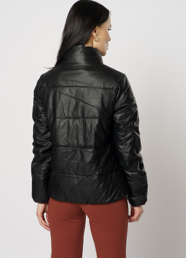 Женская куртка из эко кожи черного цвета модель № 20768 универмаг малина