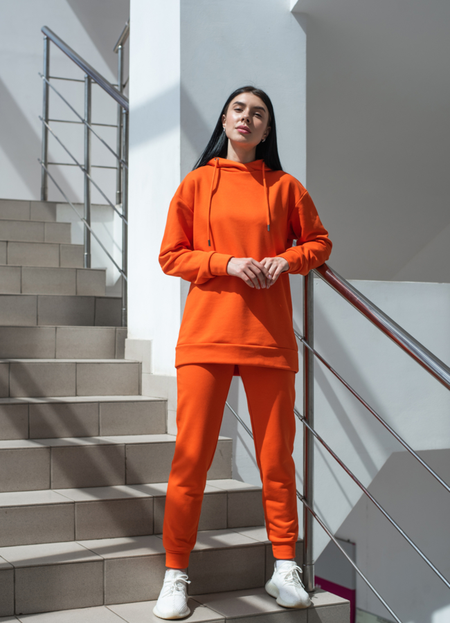 Костюм женский модель № 010 универмаг малина