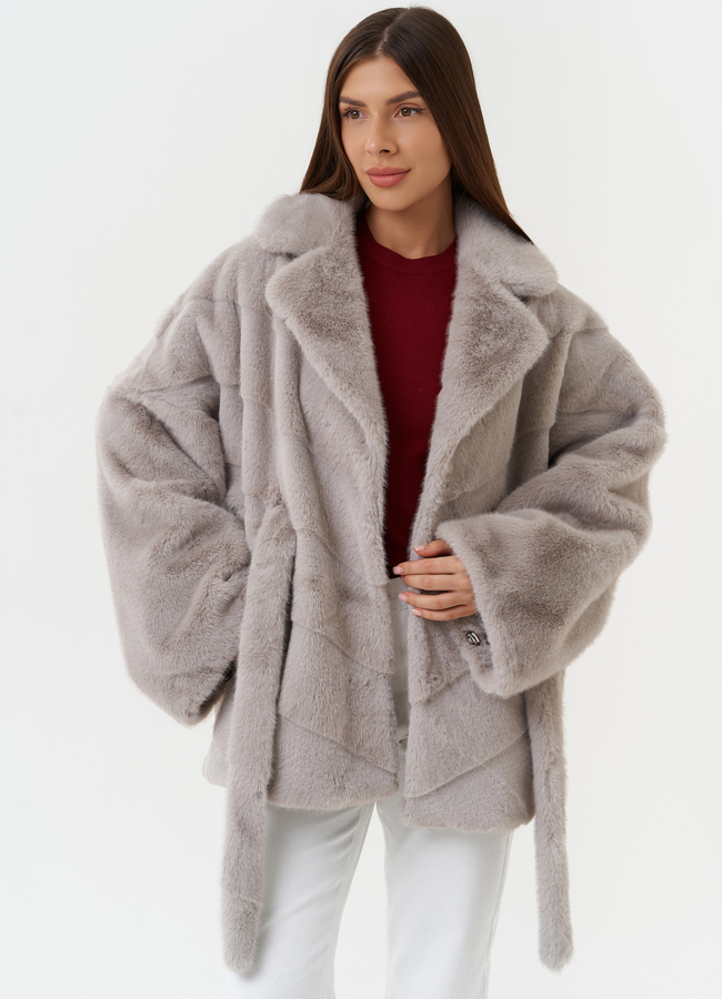 Короткая шуба из эко меха с поясом модель № 27714 универмаг малина