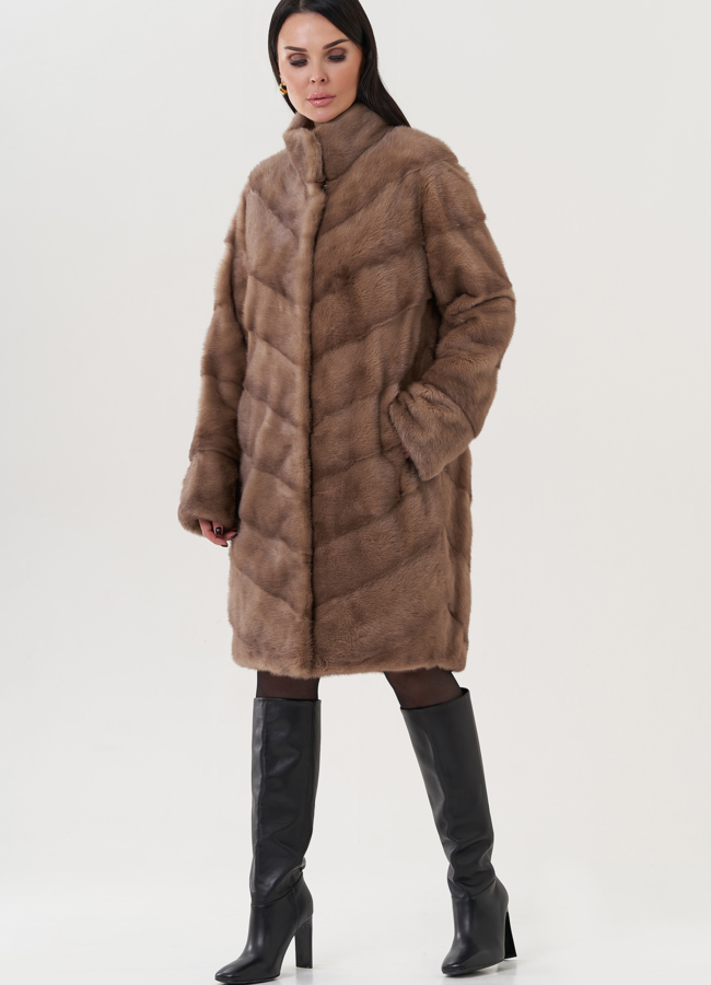 Норковая шуба с воротником стойка  модель № 24819 универмаг малина