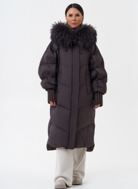 Длинный женский пуховик с капюшоном