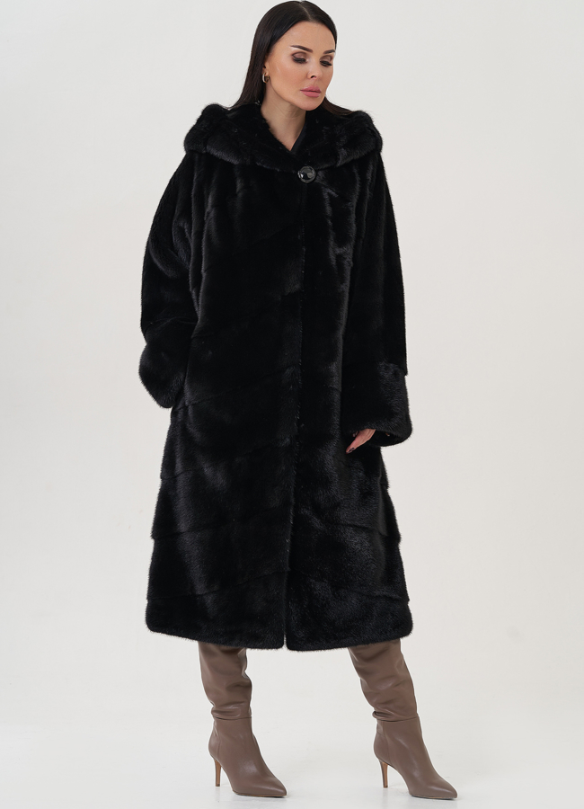 Шуба из норки с капюшоном  модель № 26052 универмаг малина