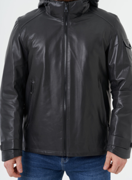 Куртка из натуральной кожи с капюшоном