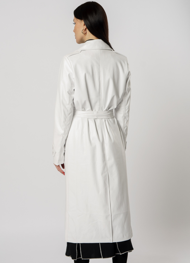 Плащ женский из эко кожи белого цвета модель № 03 универмаг малина