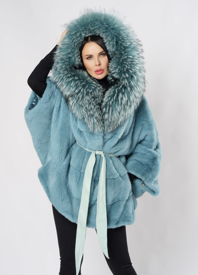 Укороченная норковая шуба с капюшоном светло-зеленого цвета модель № S-851 универмаг малина