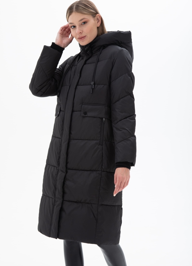 Женский пуховик черного цвета  модель № 25510 в кредит
