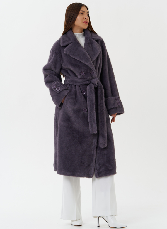 Длинное пальто из эко меха с поясом