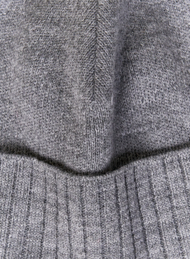 Шапка мужская серого цвета