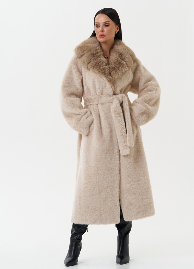 Пальто из эко меха с отделкой под соболя модель № 27794 меха малина