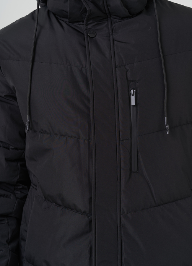 Мужская куртка с капюшоном черного цвета  модель № 82426 универмаг малина