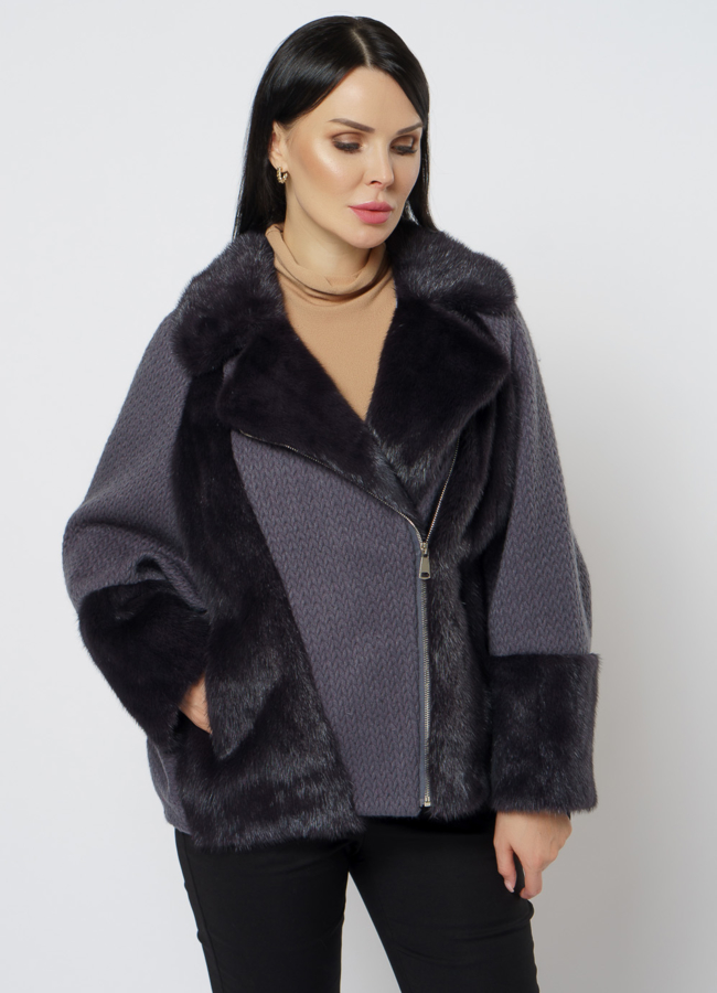 Укороченное пальто с мехом модель № 1903 универмаг малина