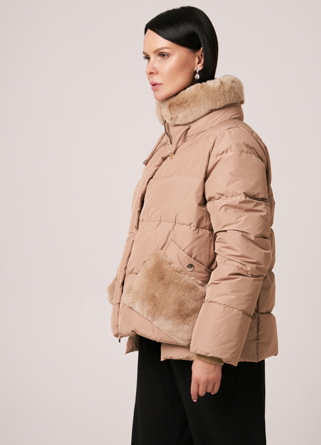 Пуховик DiegoM укороченный бежевого цвета  модель № Diego-M 703 в кредит