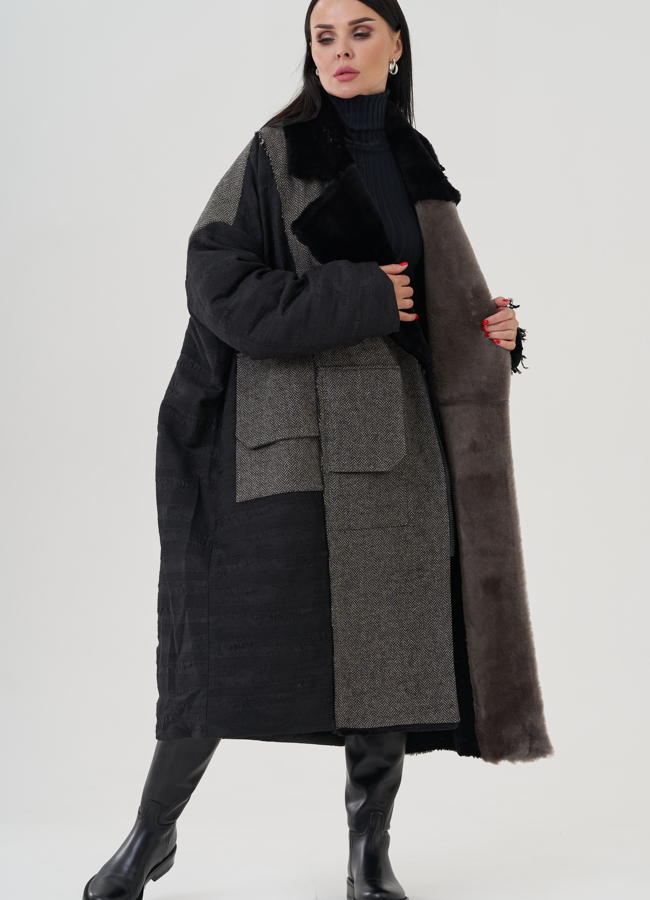 Пальто черного цвета с английским воротником  модель № 24943 универмаг малина