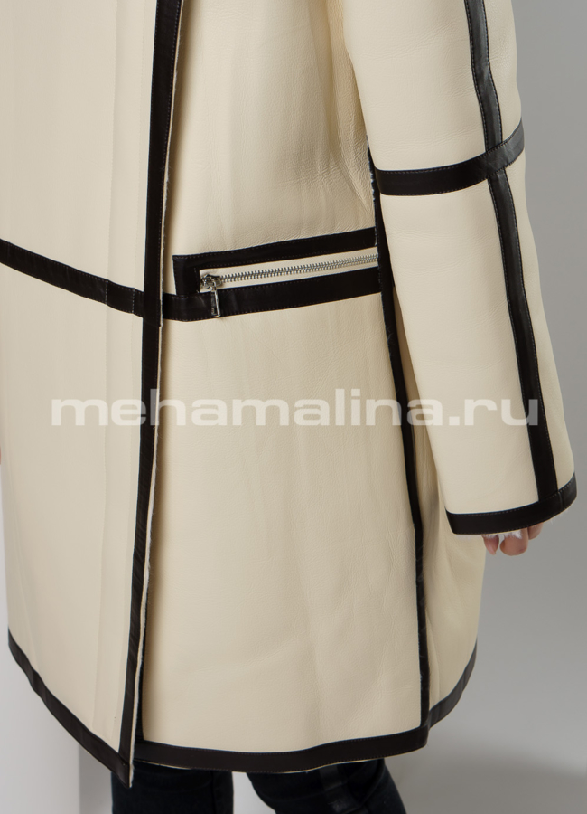 Светлая дубленка из эко кожи с отложным воротником на молнии модель № 9619 универмаг малина