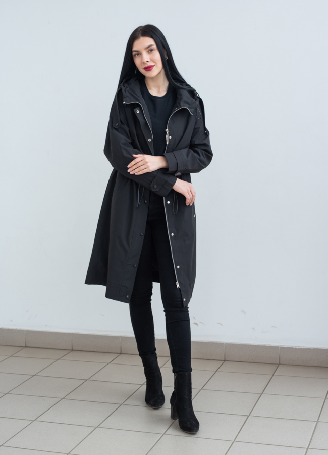 Парка женская черного цвета  капюшоном  модель № 22769 универмаг малина