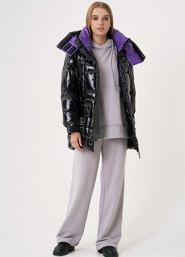 Черный пуховик из нейлона с капюшоном  модель № 509 в кредит