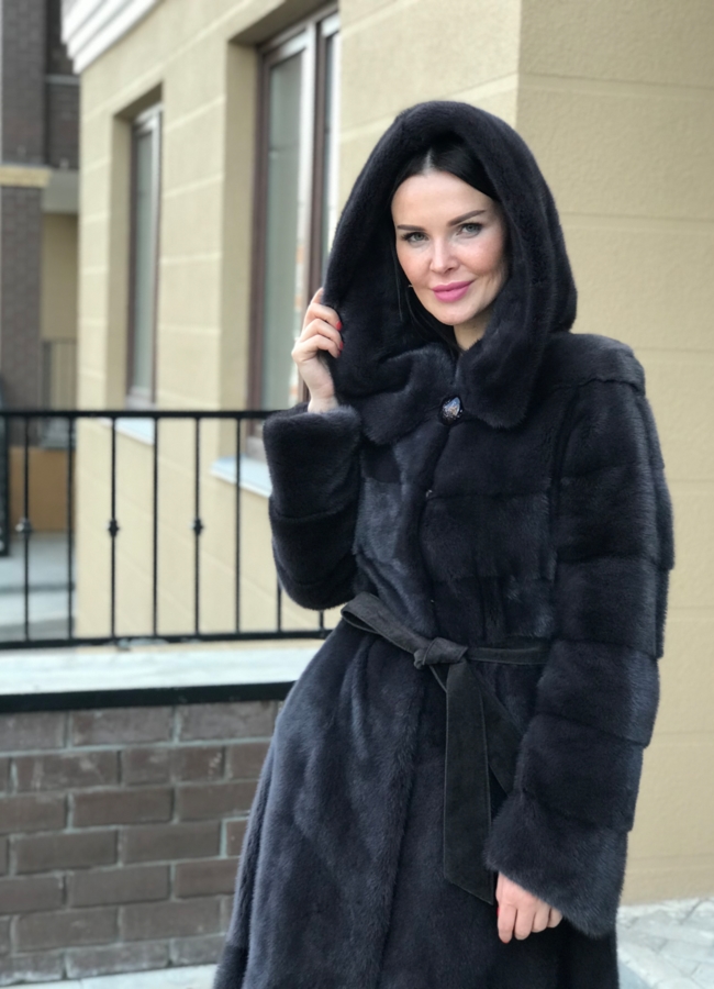 Норковая шуба с капюшоном  модель № S-769 в кредит