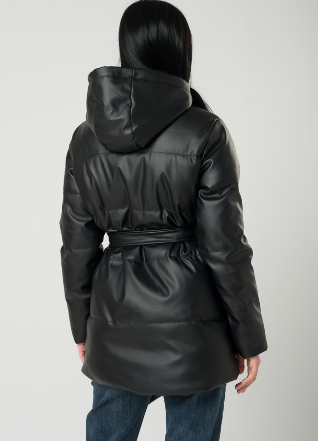 Женская куртка из эко кожи с поясом модель № 22318 в кредит