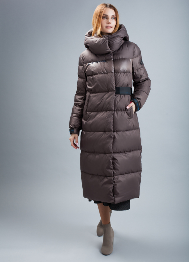 Пуховик  женский модель № П-335 меха малина