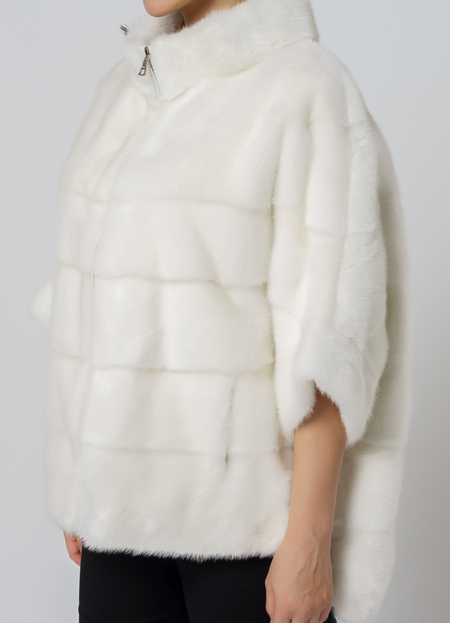 Белая короткая шуба модель № 1210 в рассрочку