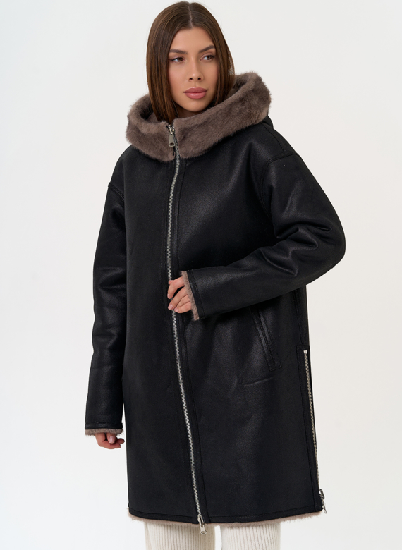 Женская двухсторонняя дубленка из эко замши с капюшоном
