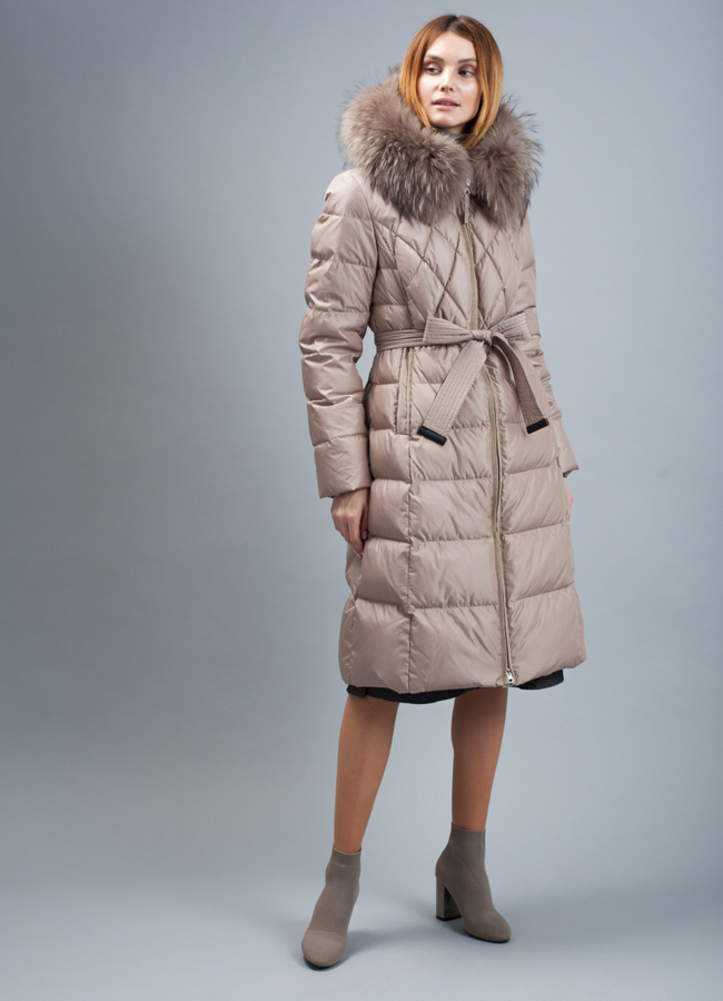 Пуховик женский модель № П-326 меха малина