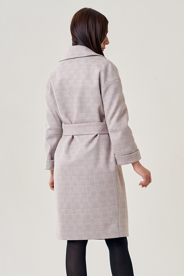 Светлое женское пальто с английским воротником модель № 22951 в кредит