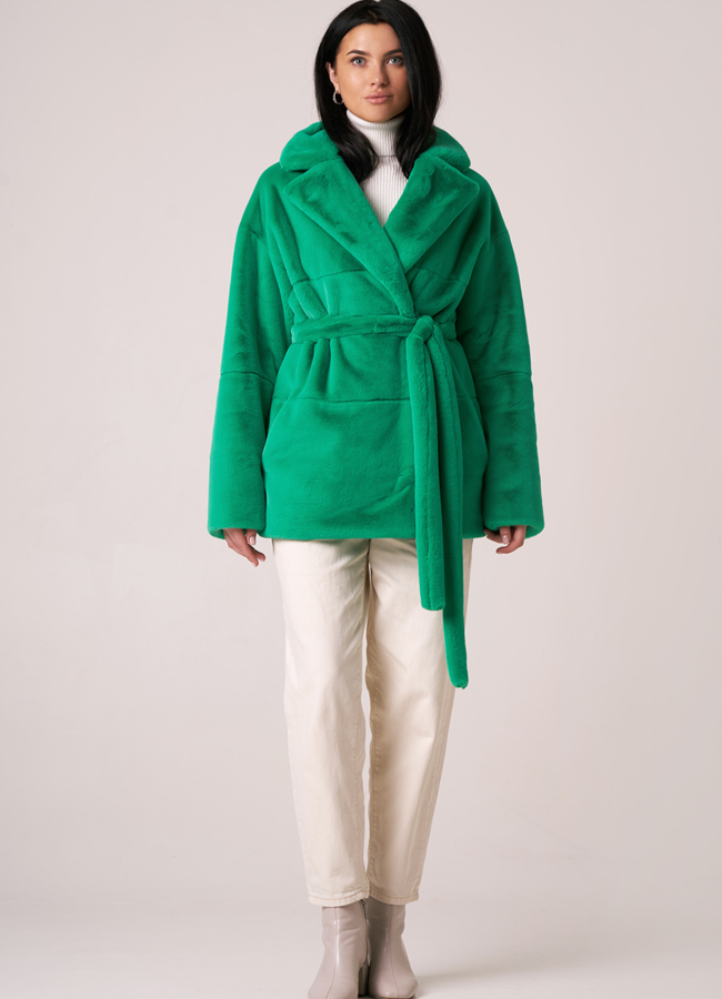 Укороченная шуба из искусственного меха зеленого цвета модель № 812-3 в рассрочку