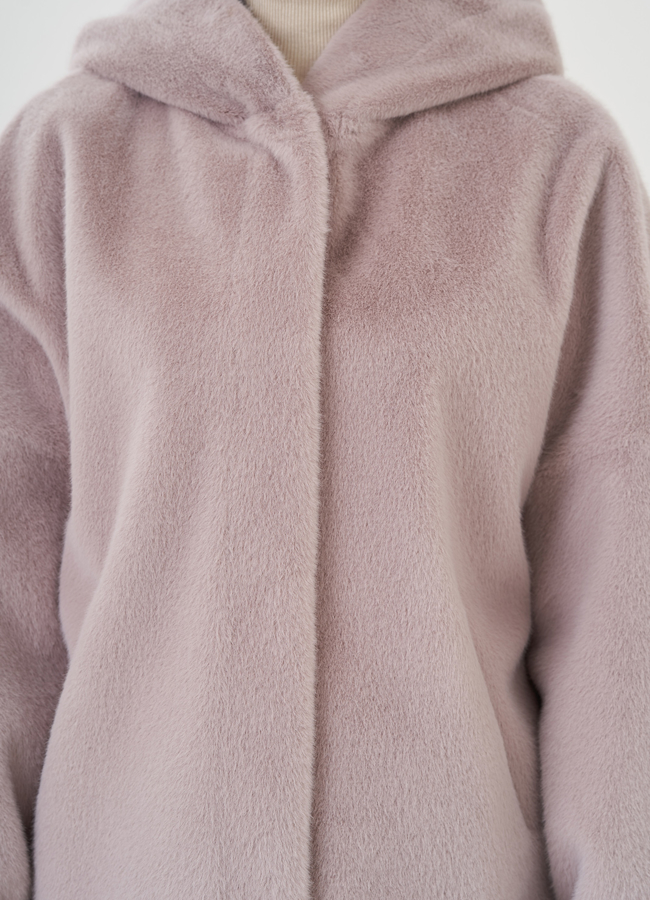 Женское полупальто с капюшоном  модель № 24723 универмаг малина