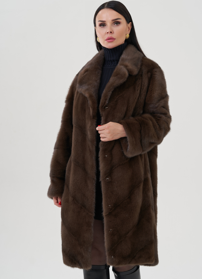 Шуба из норки с английским воротником модель № 24742 меха малина