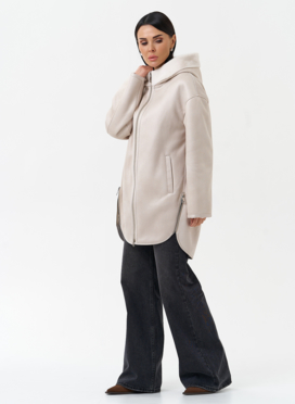 Женская дубленка из эко замши с капюшоном