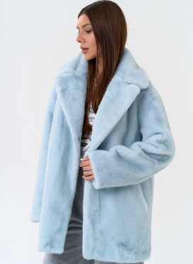 Женская шуба из эко меха в голубом цвете Женская шуба из эко меха в голубом цвете