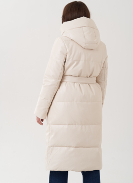Пуховик из эко кожи молочного цвета с капюшоном