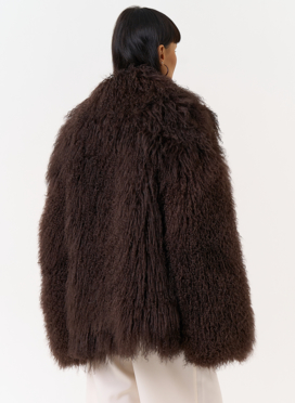 Женская шуба из меха ламы Женская шуба из меха ламы