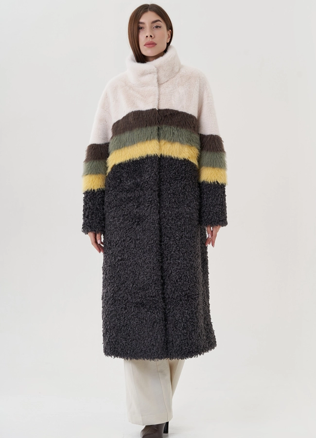Удлиненное женское пальто из эко меха модель № 25682 меха малина