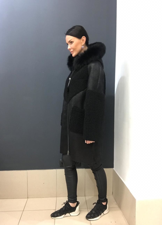 Дубленка с песцом, цвет черный модель № 9508 в кредит