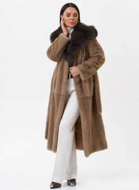 Длинная шуба из норки с куницей