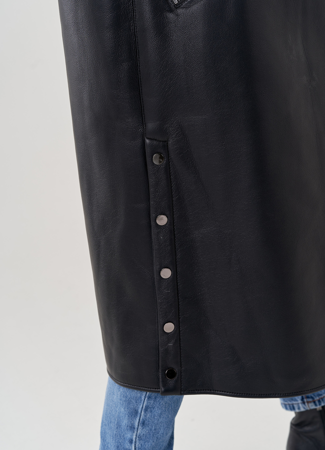 Женская дубленка из эко кожи черного цвета  модель № 79496 универмаг малина